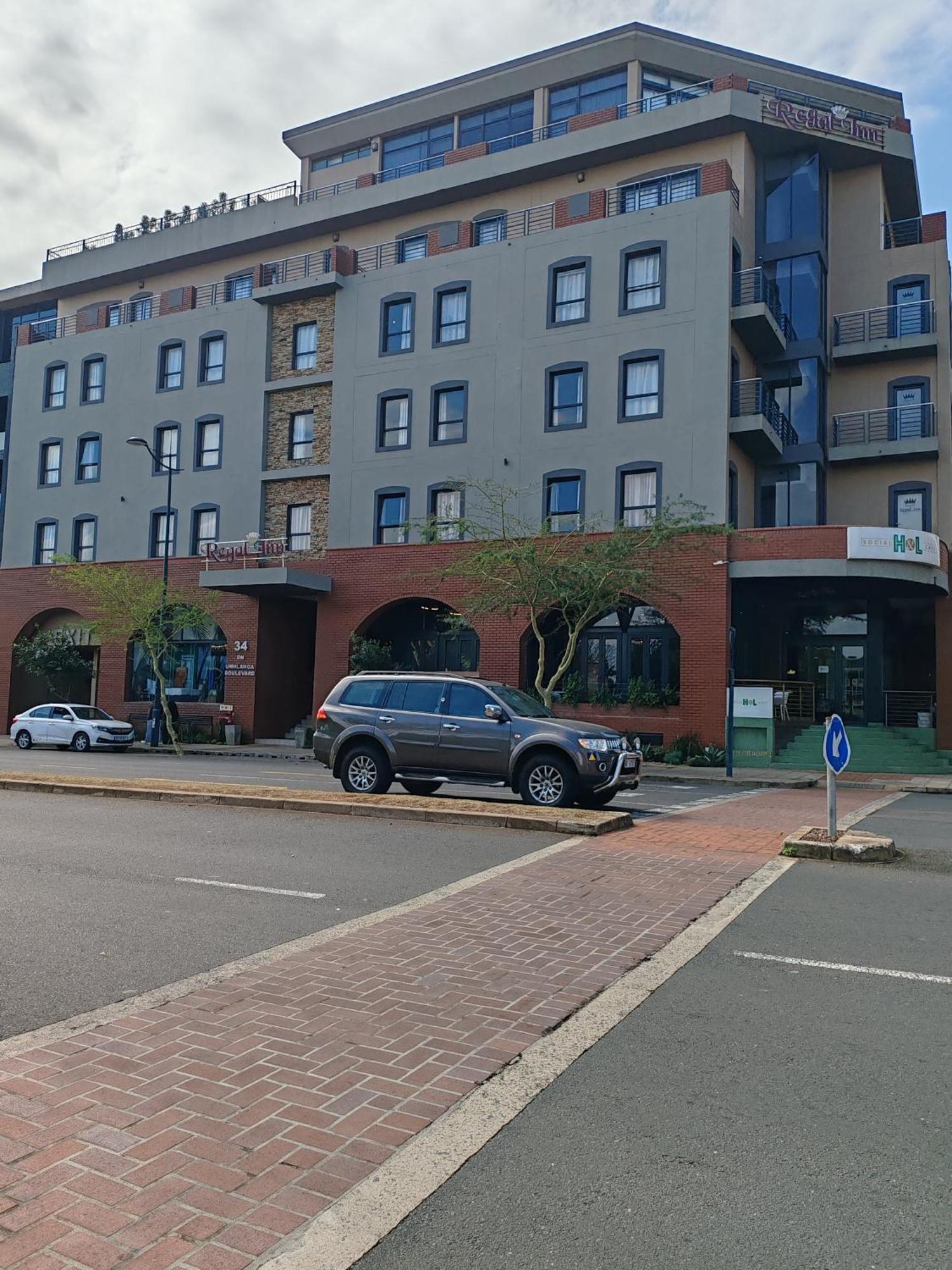 דורבן Regal Inn Umhlanga Gateway מראה חיצוני תמונה