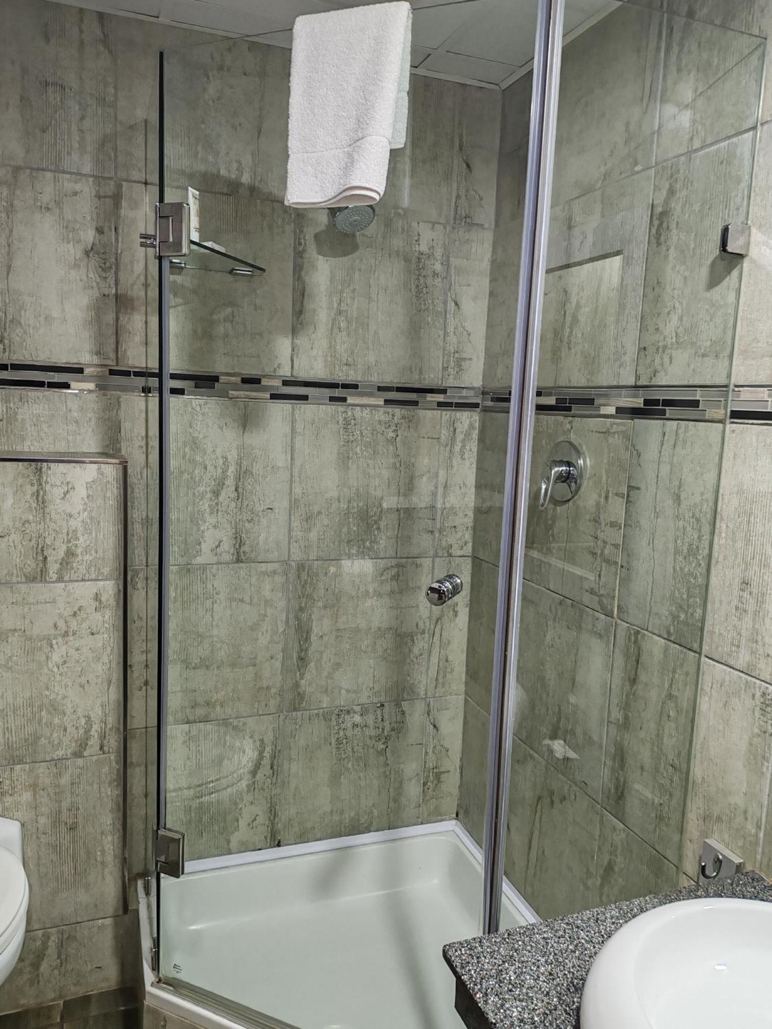 דורבן Regal Inn Umhlanga Gateway מראה חיצוני תמונה